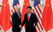 Какво стои зад нарастващото напрежение между САЩ и Китай?